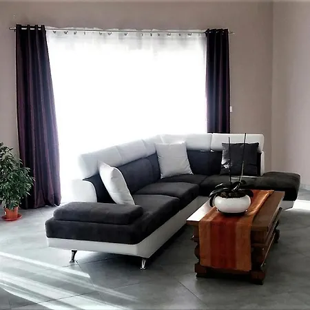 Maison D'architecte Plage A Pied * סנרי-סור-מר